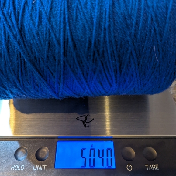 Bramwell Roselan Double Knit Yarn on a cone Royal 505g - Picture 9 of 9